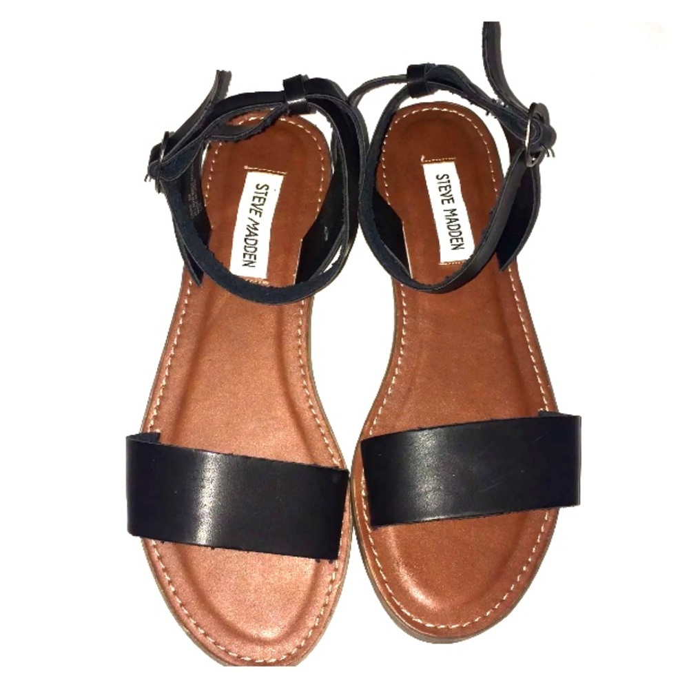 🖤Steve Madden Dairr Ankle Strap Sandals🖤